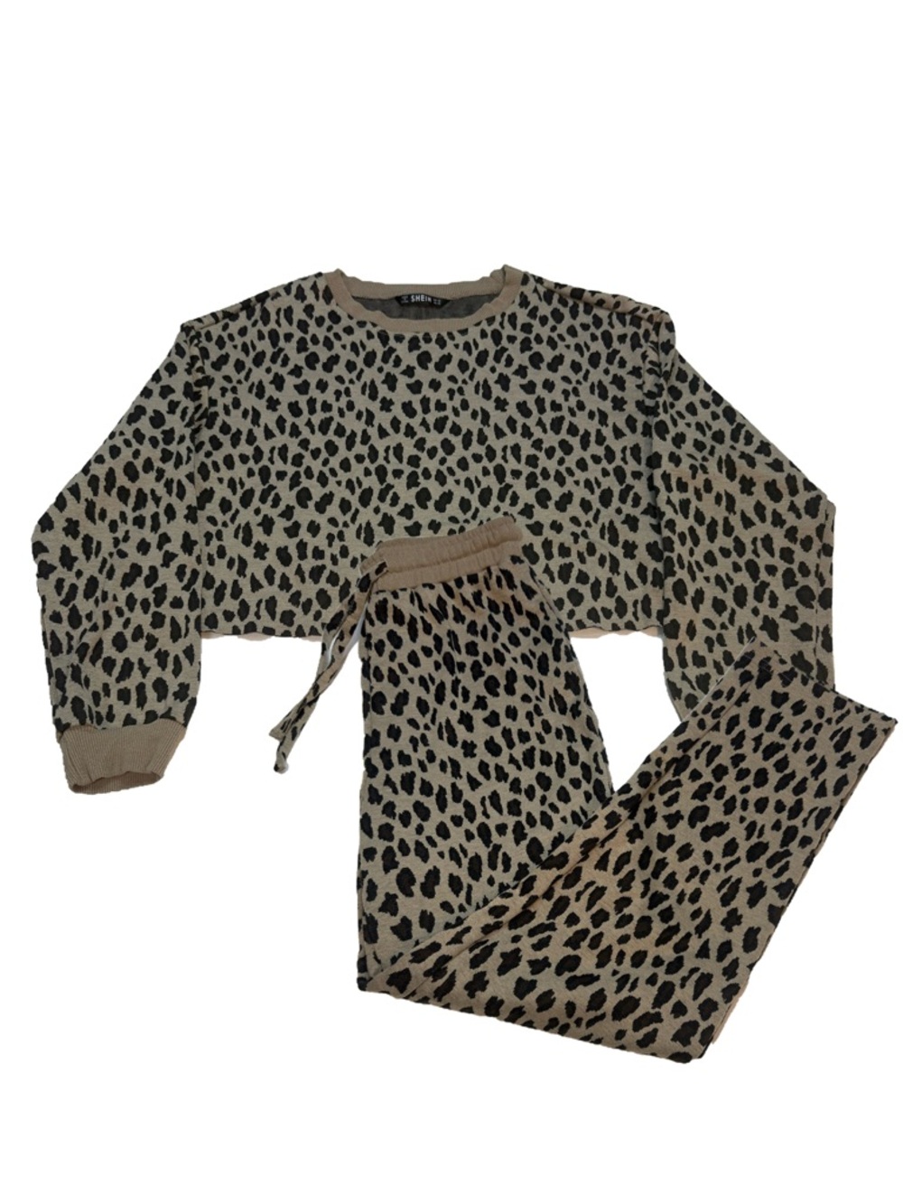 SHEIN Leopard Print Cropped Sweater with matching bottoms lounge wear set
